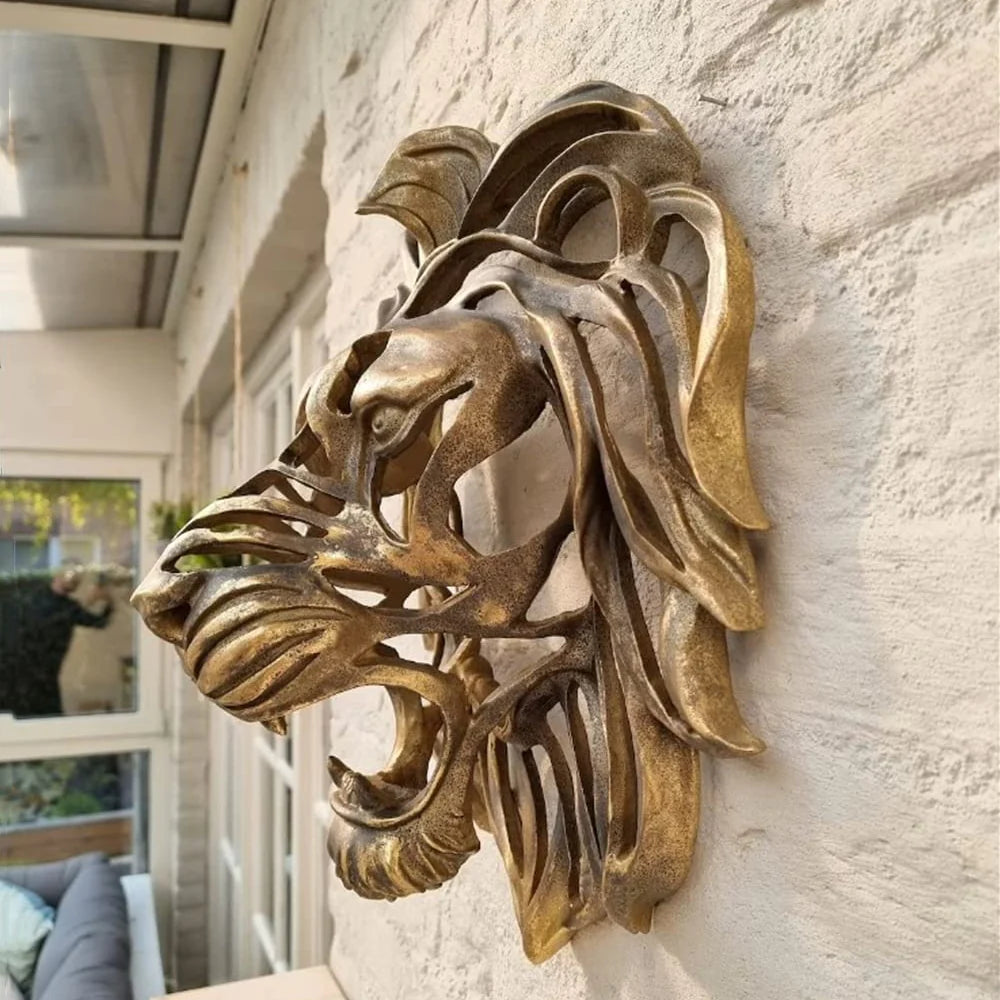 Vægmonteret løvehoved