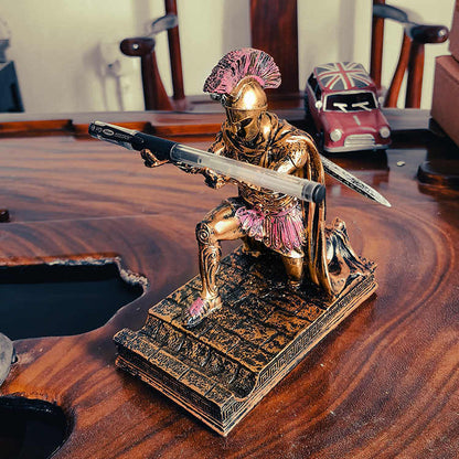 Executive Knight Pen Holder