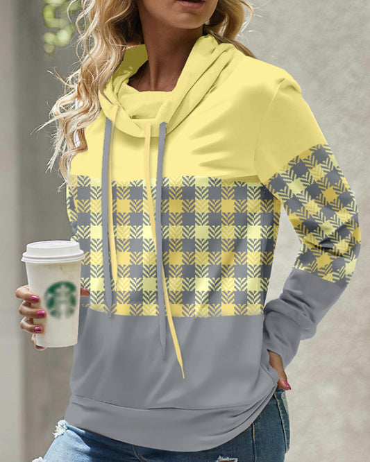 Hooded Checkered Sweater