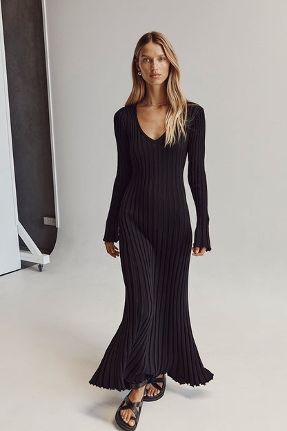 Elegant Ribbed V-Neck Dress